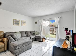 840 SW 105th Ave APT 309, Miami, FL 33174