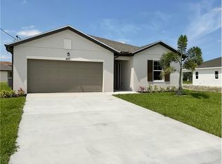 467 SW Jeanne Ave, Port Saint Lucie, FL 34953