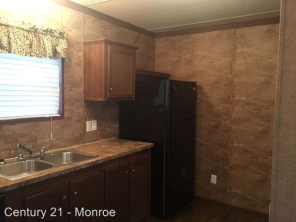 4th image of 203 Hilbert Dr Lot 17
