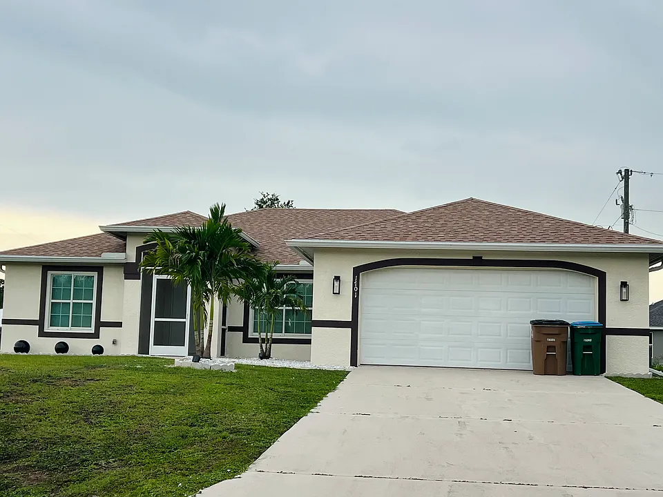 1701 NE 26th Ter