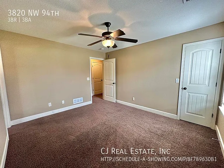 3820 NW 94th St — Photo 8