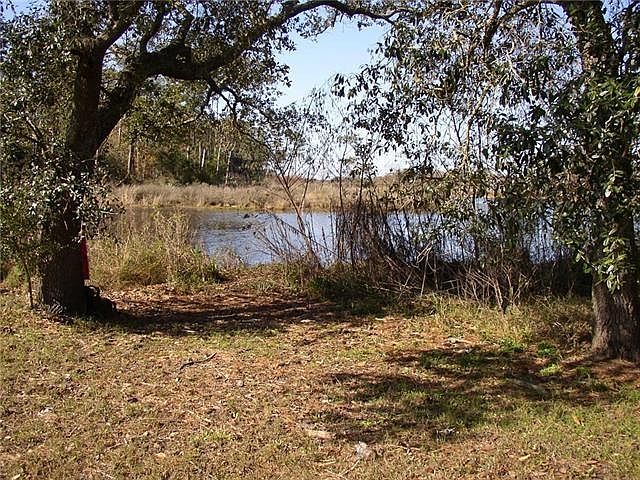 2nd image of 3114 Lookout Pl
