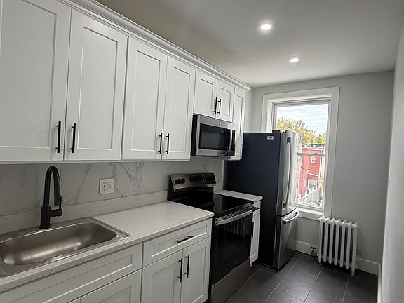 3rd image of 90-11 77th St #2