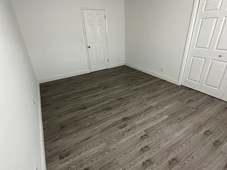 535 Spencer Dr #8 — Photo 13