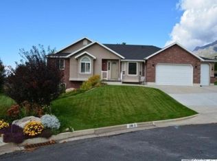 210 E 3050 N, North Ogden, UT 84414