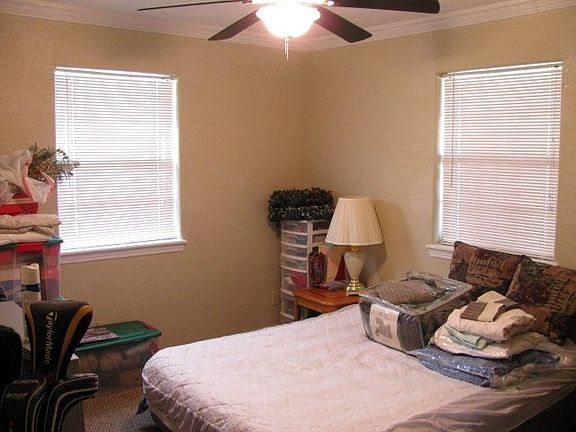 5th image of 4720 Larkspur Dr