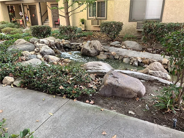 960 E Bonita Ave #116 — Photo 16