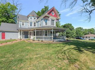 100 Lewis St, Troy, MO 63379