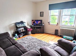 39 Ridge Rd FLOOR 2, Lyndhurst, NJ 07071