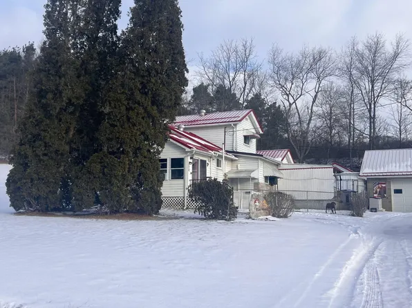 2974 Dora Timblin Rd, Punxsutawney, PA 15767