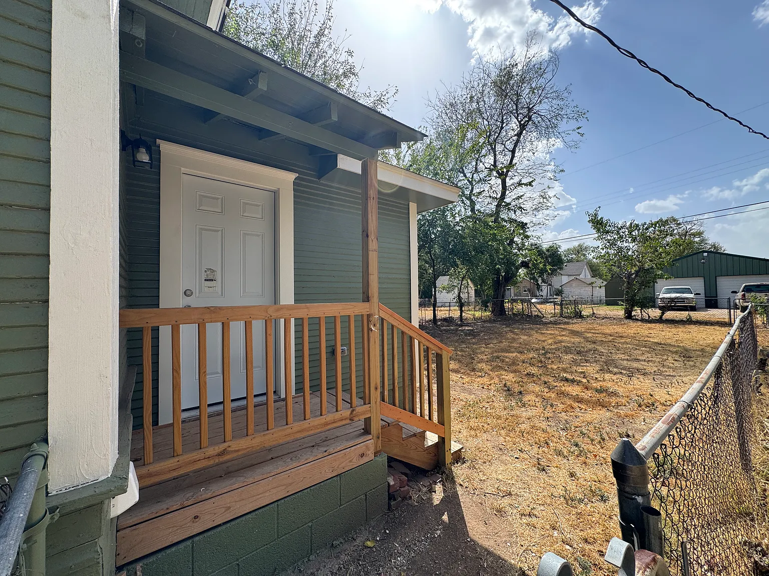 616 S Ellison — Photo 3