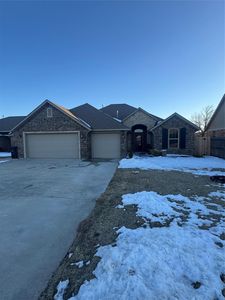 924 SW 15th St, Moore, OK, 73160