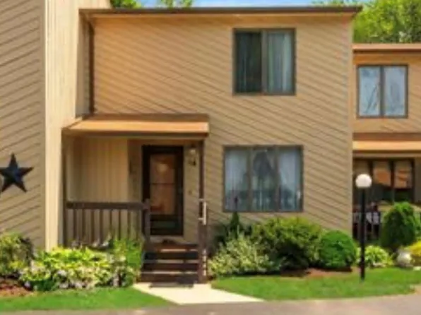 14 Kristee Cir #14, West Warwick, RI 02893