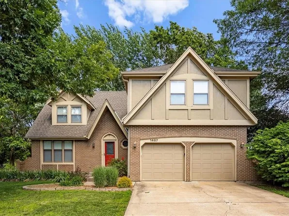 1467 E Orleans Dr, Olathe, KS 66062