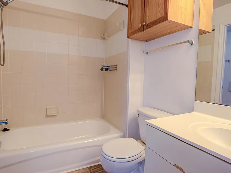 15205 Harbour Vista Cir — Photo 19
