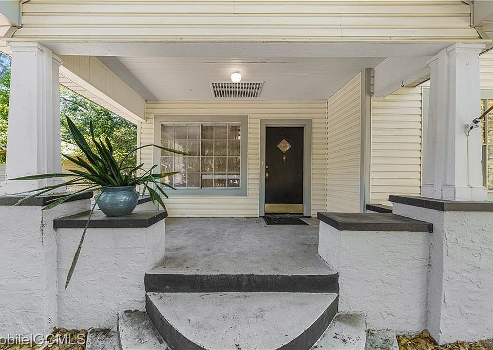 267 Crenshaw St, Mobile, AL 36606 Zillow