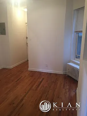 Rented by Kian Realty | media 1