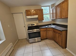 130 Broadway #1L, Newark, NJ 07104