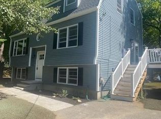 12 Olmstead Ave, Wilmington, MA 01887