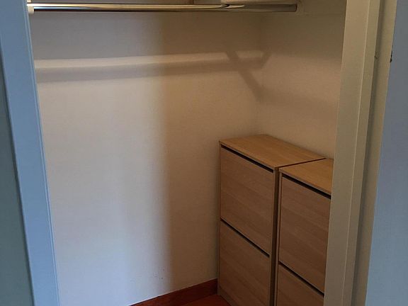 Walking closet