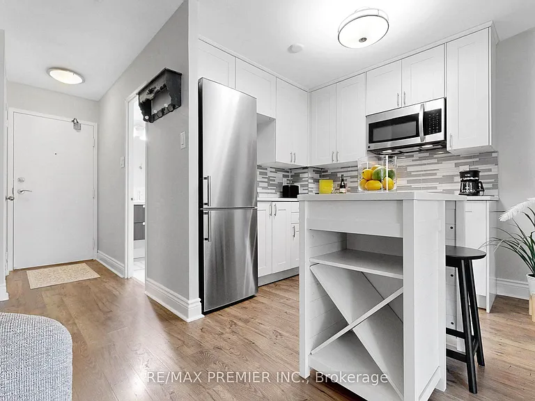 95 Prince Arthur Ave #Penthouse 824 — Photo 20