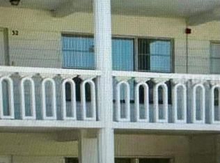 2020 World Parkway Blvd APT 8, Clearwater, FL 33763