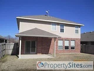 2nd image of 305 Mulberry Dr