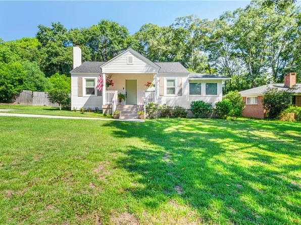 4704 Oxford Dr, Mobile, AL 36618