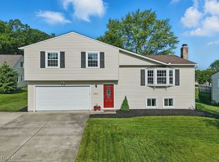 9882 Chamberlin Rd, Twinsburg, OH 44087