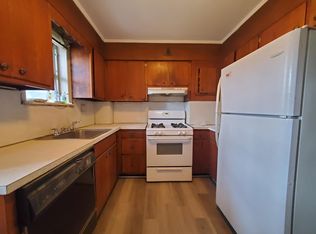 85 W 30th St #1, Bayonne, NJ 07002