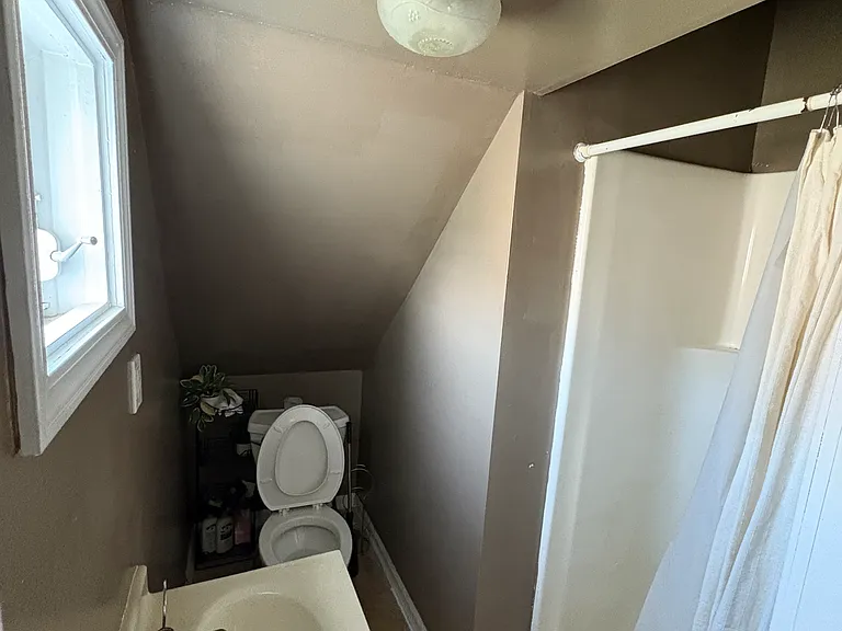 114 High St #2 — Photo 4