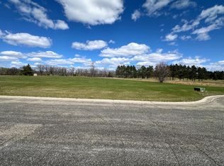 996 Links Way N, Perham, MN 56573