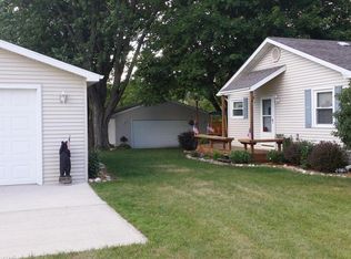 5231 Birch Island Dr, Barryton, MI 49305