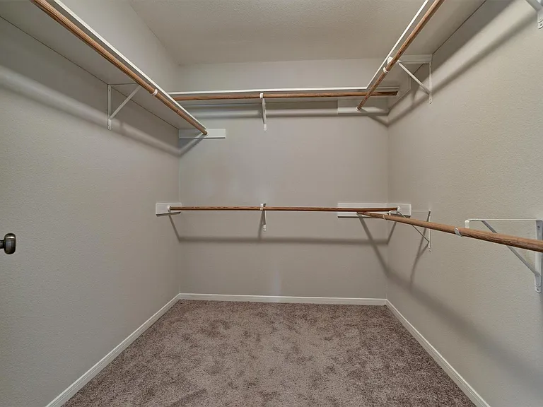 83 Woodlily Pl — Photo 25