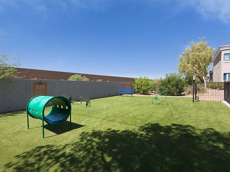 Morada West — Photo 19