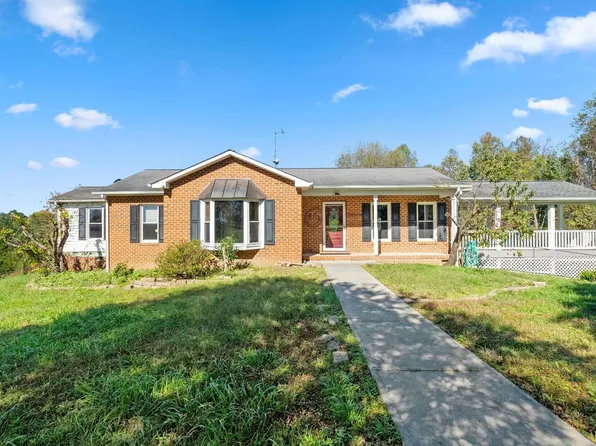 190 Buddys Ln, Phenix, VA 23959