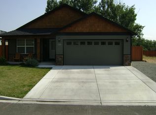 510 Antilles Ln, Medford, OR