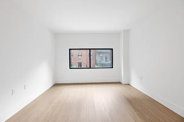 Rented by West 124th Manager LLC | media 158