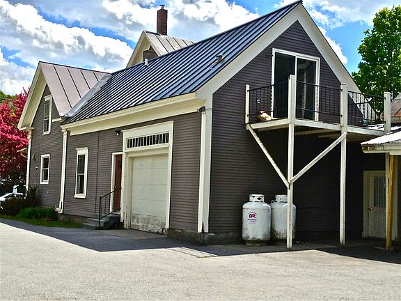 Apartment over garage