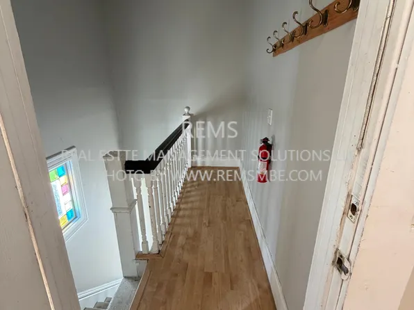 947 Williamson St, Madison, WI 53703