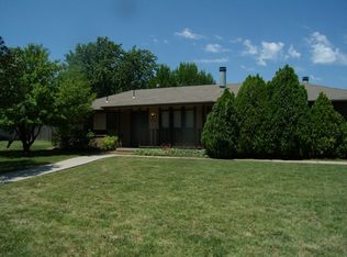 2460 N Charlotte St, Wichita, KS 67220