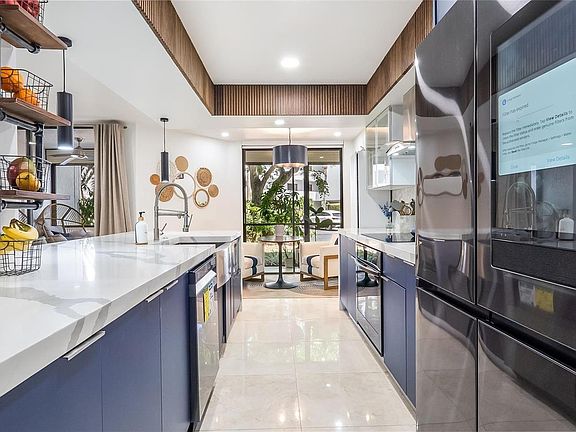 5th image of 1410 Sheridan Street #7I