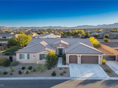 8243 Twin Rock Ct, Las Vegas, NV, 89113