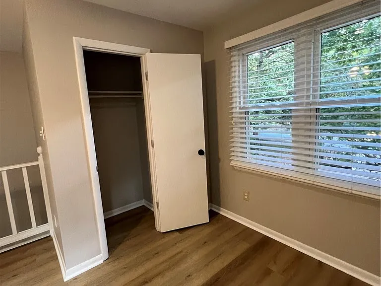 1838 Ferncreek Pl — Photo 28