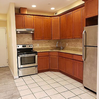 1st image of 248 Hancock St #1B