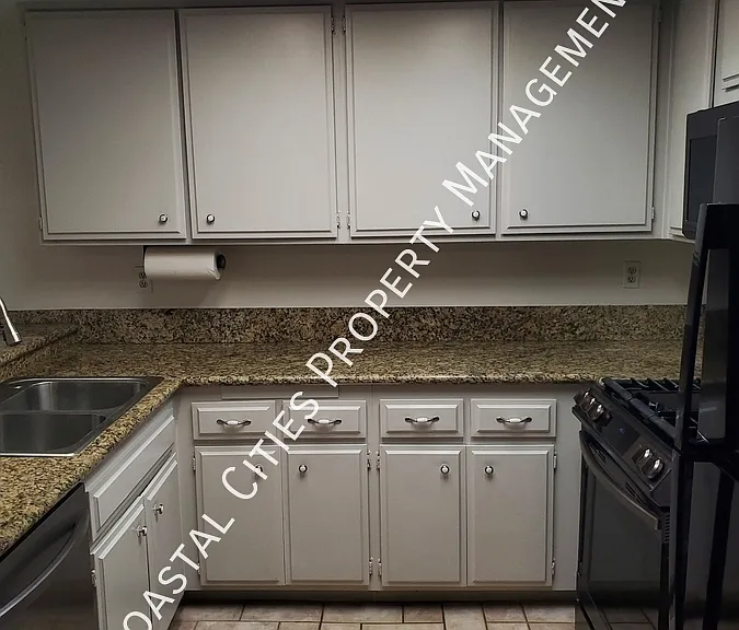 10020 1/2 Base Line Rd #1 — Photo 9