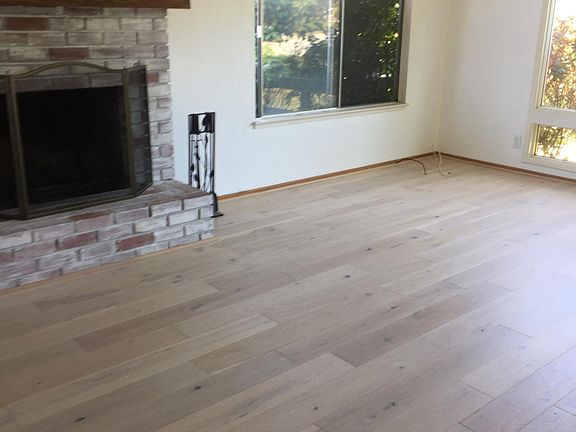 3rd image of 590 Baltusrol Dr