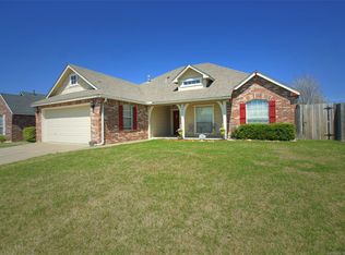 10767 E 121st St N, Collinsville, OK 74021