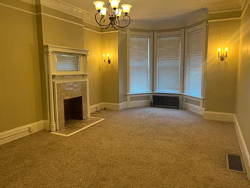 1348 Main St #1 Photo 1