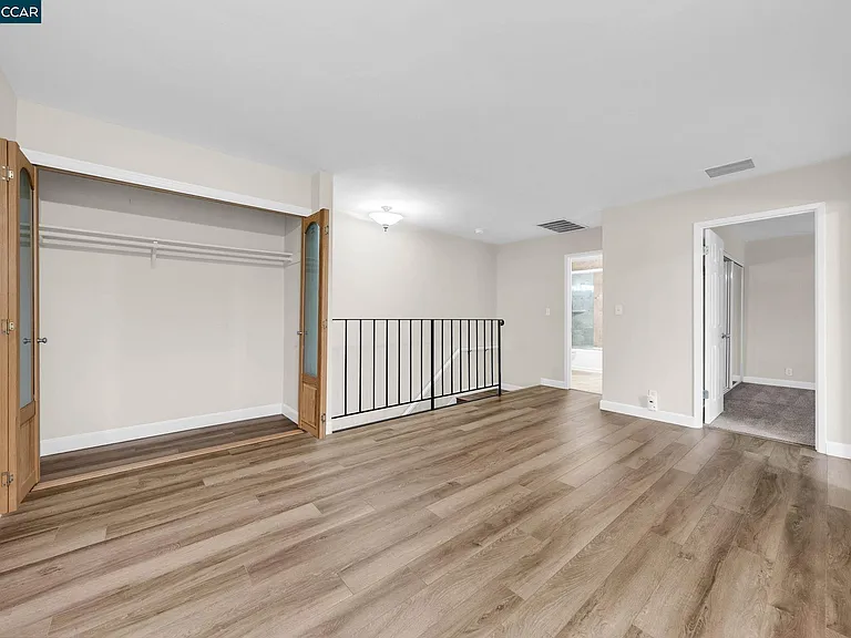 1812 Cole Ave #4 — Photo 23